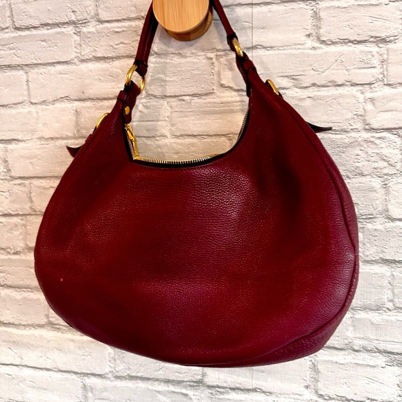 Prada Vitello Daino Hobo Bag BR4311 - Amaranto - Picture 4 of 14